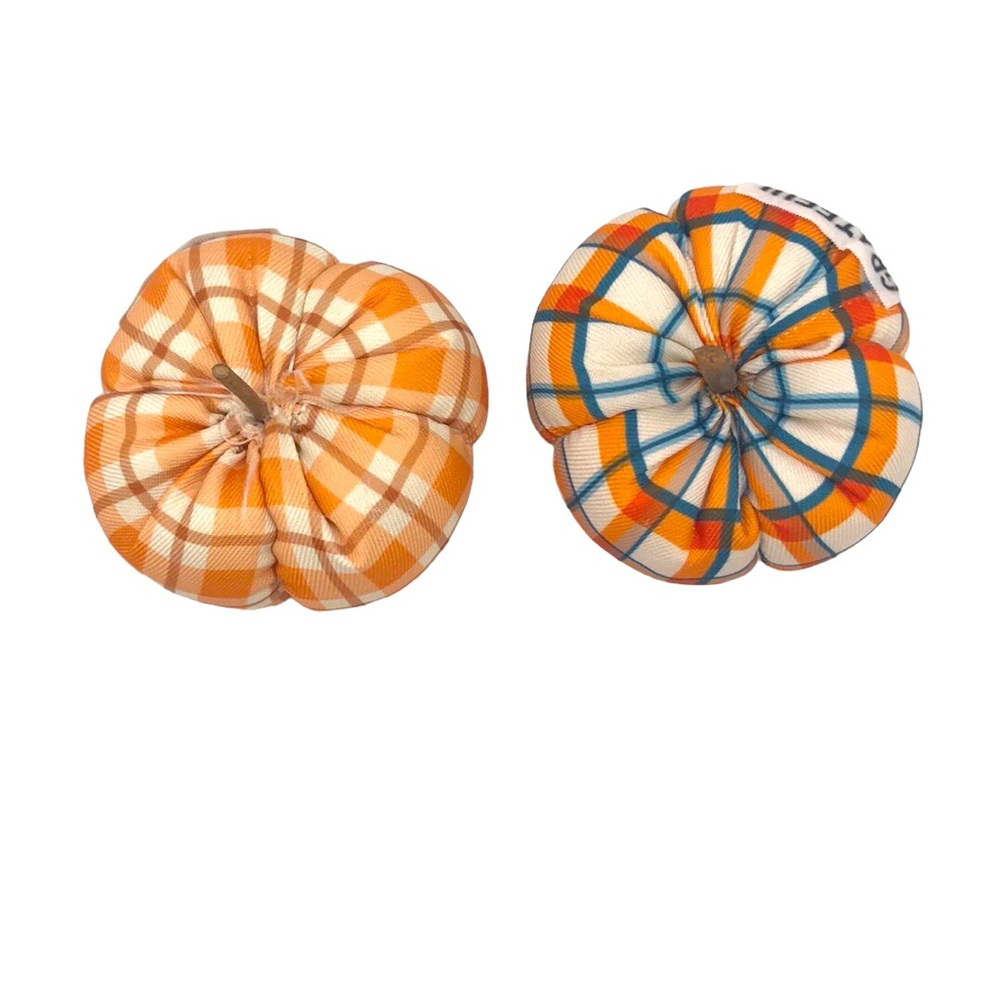 Two Mini plaid plush pumpkins - Picture 5 of 8